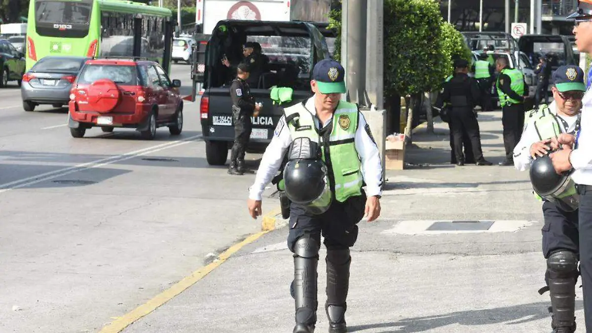 POLICIAS EN LA CDMX jose melton (1)